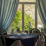 La Perla 3* Praiano