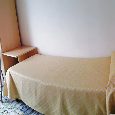 La Perla Hotel