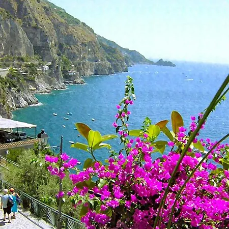 Hotel La Perla