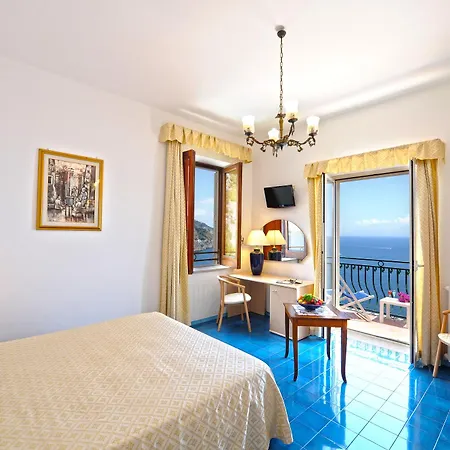 La Perla 3* Praiano