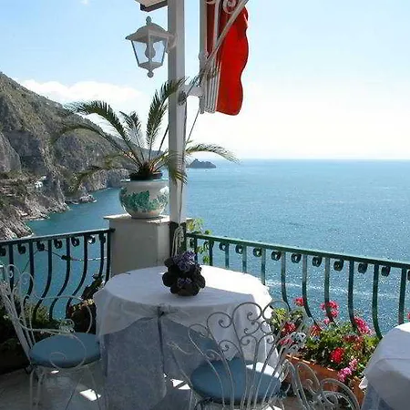 La Perla Hotel Praiano