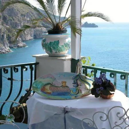 La Perla Hotel Praiano