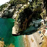 La Perla 3*