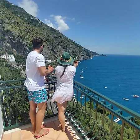 La Perla